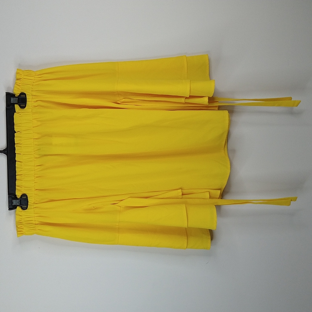 Women Yellow Off Shoulder Bell Sleeve Top Size: M